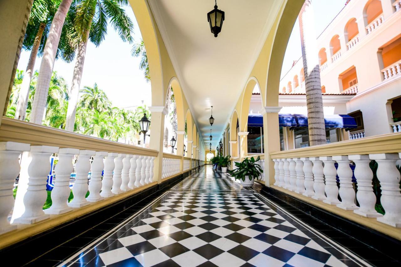 Hotel El Prado Barranquilla  Exterior foto The interior of the hotel