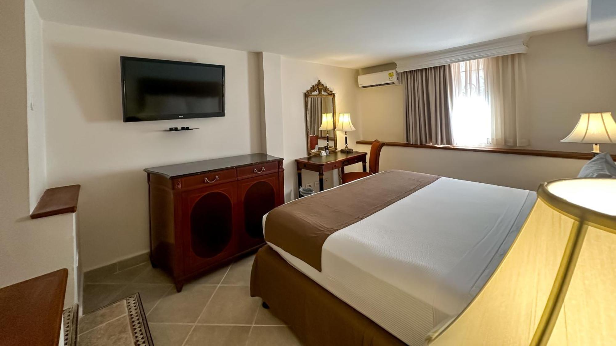 Hotel El Prado Barranquilla  Exterior foto A room at the hotel